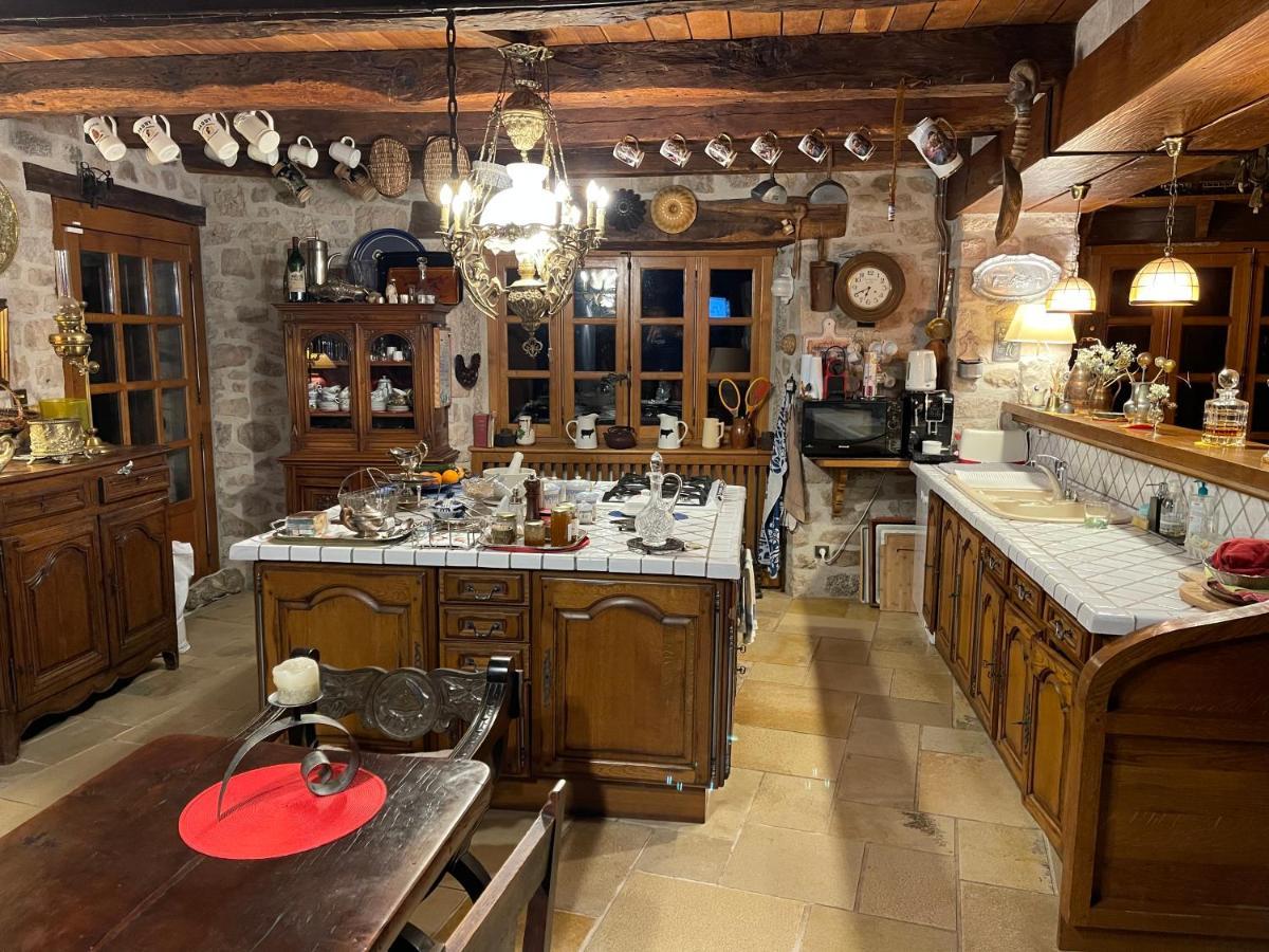 La Maison De Mon Pere Le Nayrac Eksteriør bilde